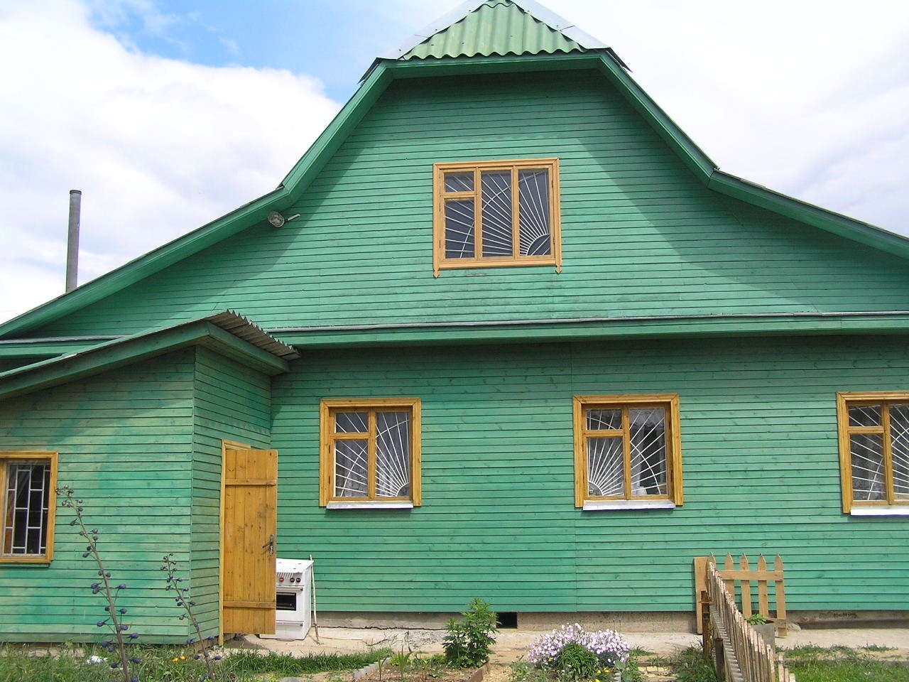 Лен дома. Дом лен.обл Луга Лужский район. Деревня Заклинье Лужского района. Ленинградская область, Лужский район. Дом Заклинье. Дом в Луге Ленинградской.