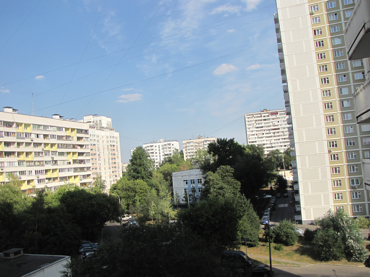 Москва ул беловежская 4