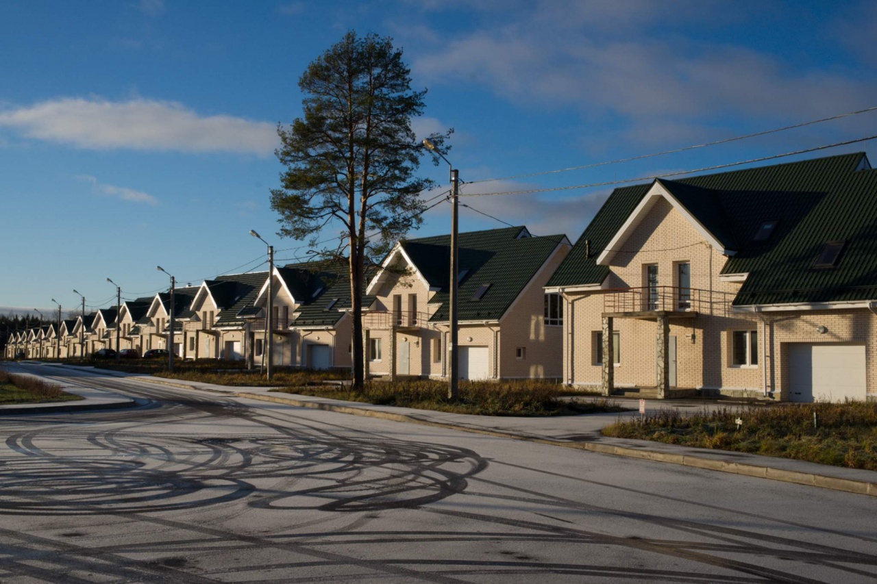 низино ленинградская область. низино прованс парк. деревня низино ломоносовского района. низино ломоносовский район ленинградской области. поселок низино.