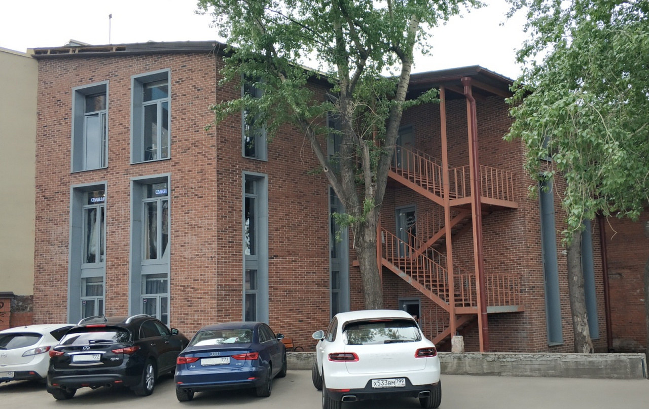 8. бауманская 11с8. москва, бауманская ул. 8. 7, стр 1 лофт 101.