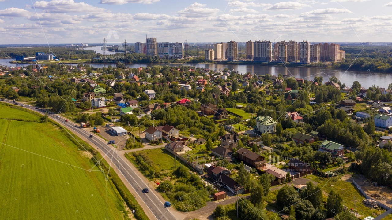 Свердловское ленинградская область. Новосаратовка Всеволожский район. Деревня Новосаратовка Ленинградской области. Ленинградская область Всеволожский район д Новосаратовка. Нева Новосаратовка.