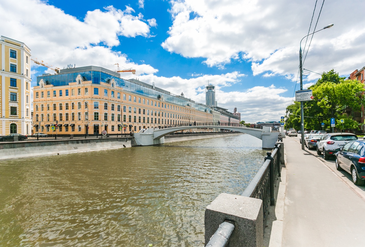 Набережная д. Озерковская набережная Москва. Озерковская набережная Замоскворечье. Озерковская набережная д 38-40. Москва набережная Озерковская 19.