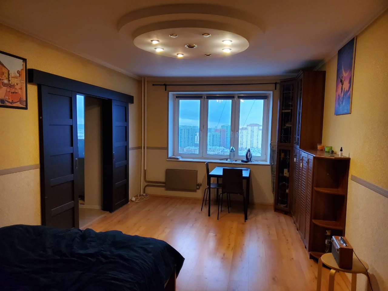 Жк на котельнической набережной москва. Большая набережная дом 5. Высотка на котельнической набережной балконы. Квартиры большая набережная. , д.