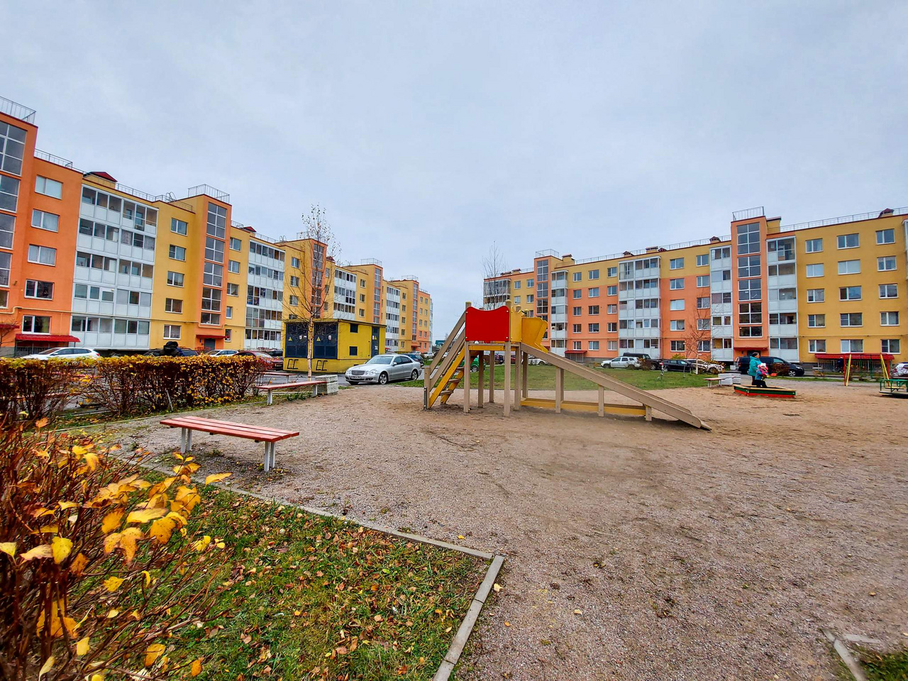 Вторичка в новом петергофе. Петергоф жилые дома. петергоф квартиры. однокомнатные квартиры в петергофе вторичка.