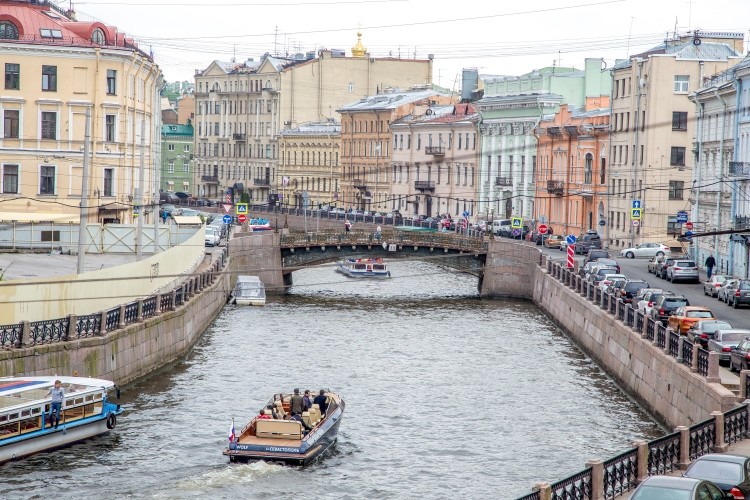 Набережная реки мойки 110